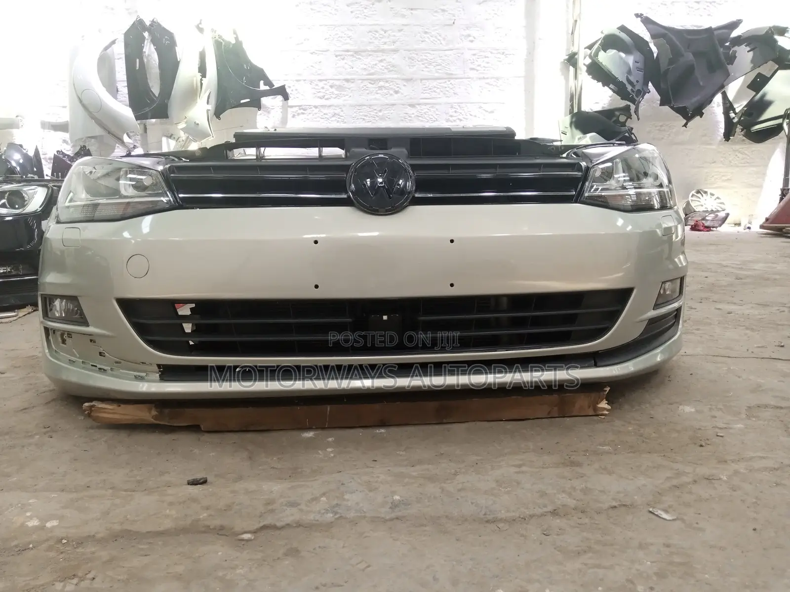 Volkswagen Golf Mk7 Tsi Nosecut