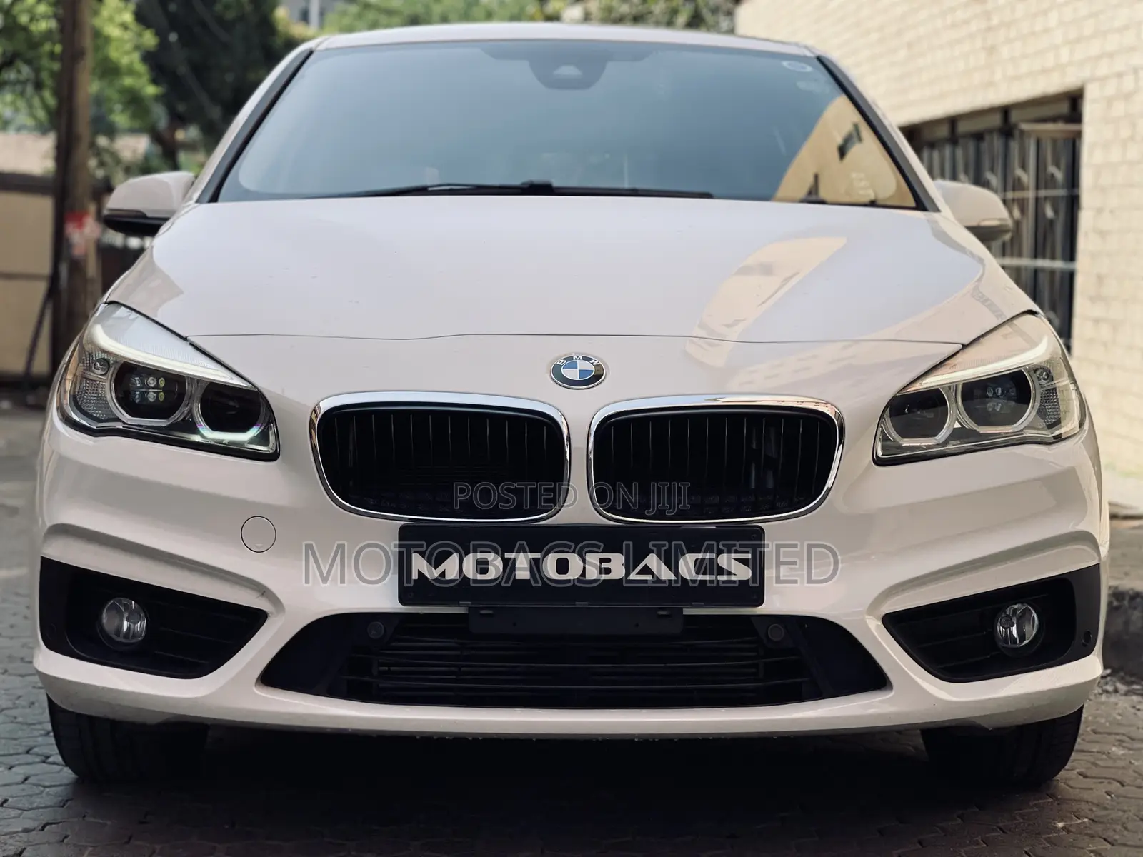 BMW 218i 2017 Pearl