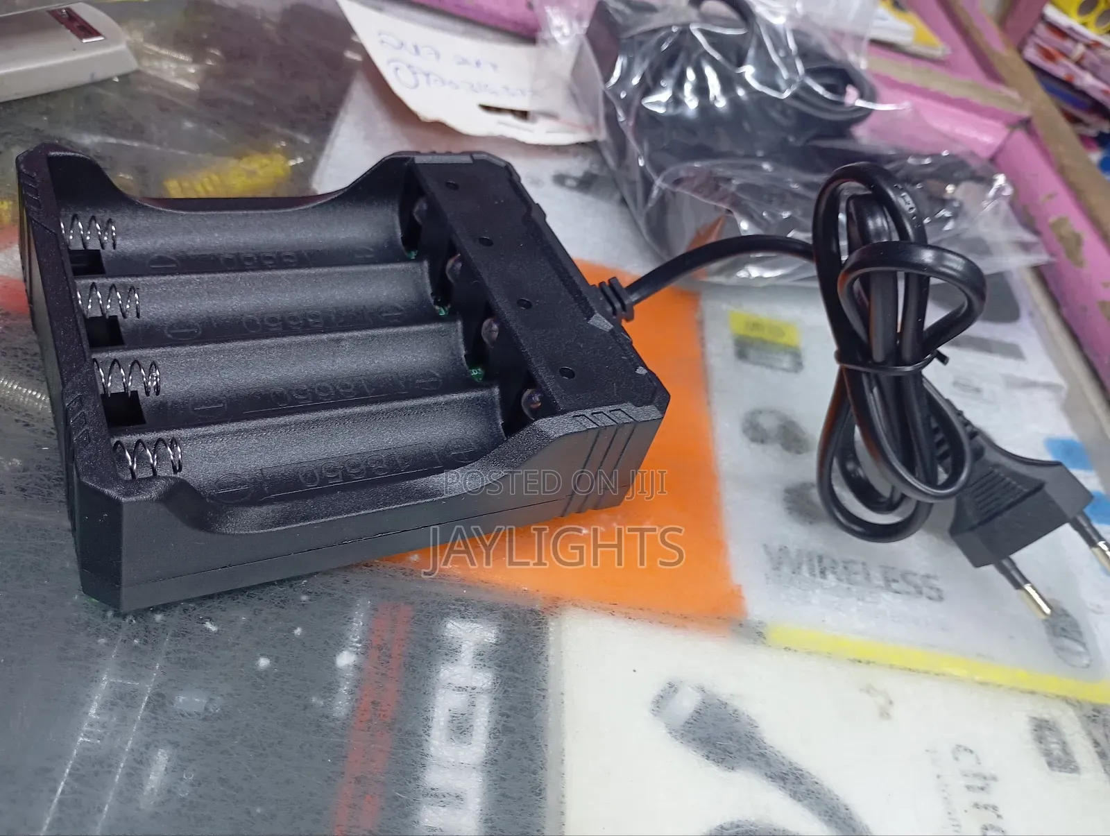 Battery 1.2V Fast Charger 4-Slot Universal Black Charger