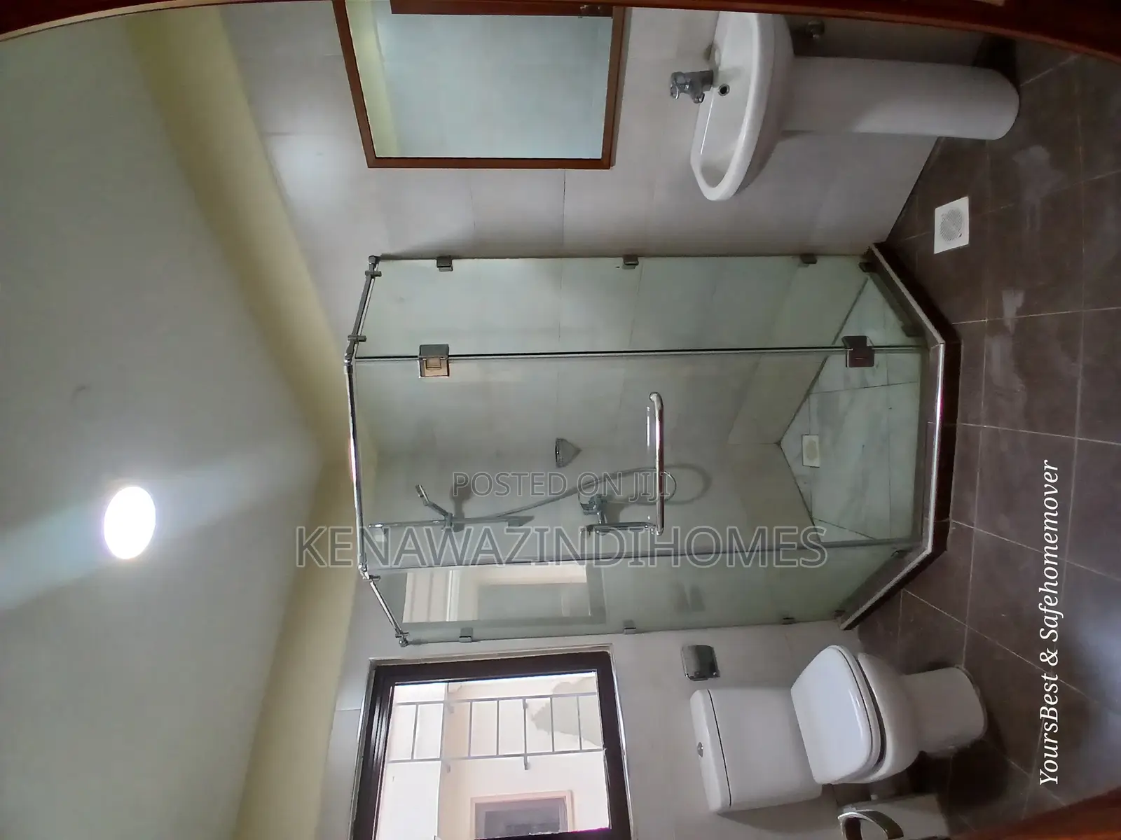 5bdrm Townhouse / Terrace in Syokimau, Gateway Mall Area for rent