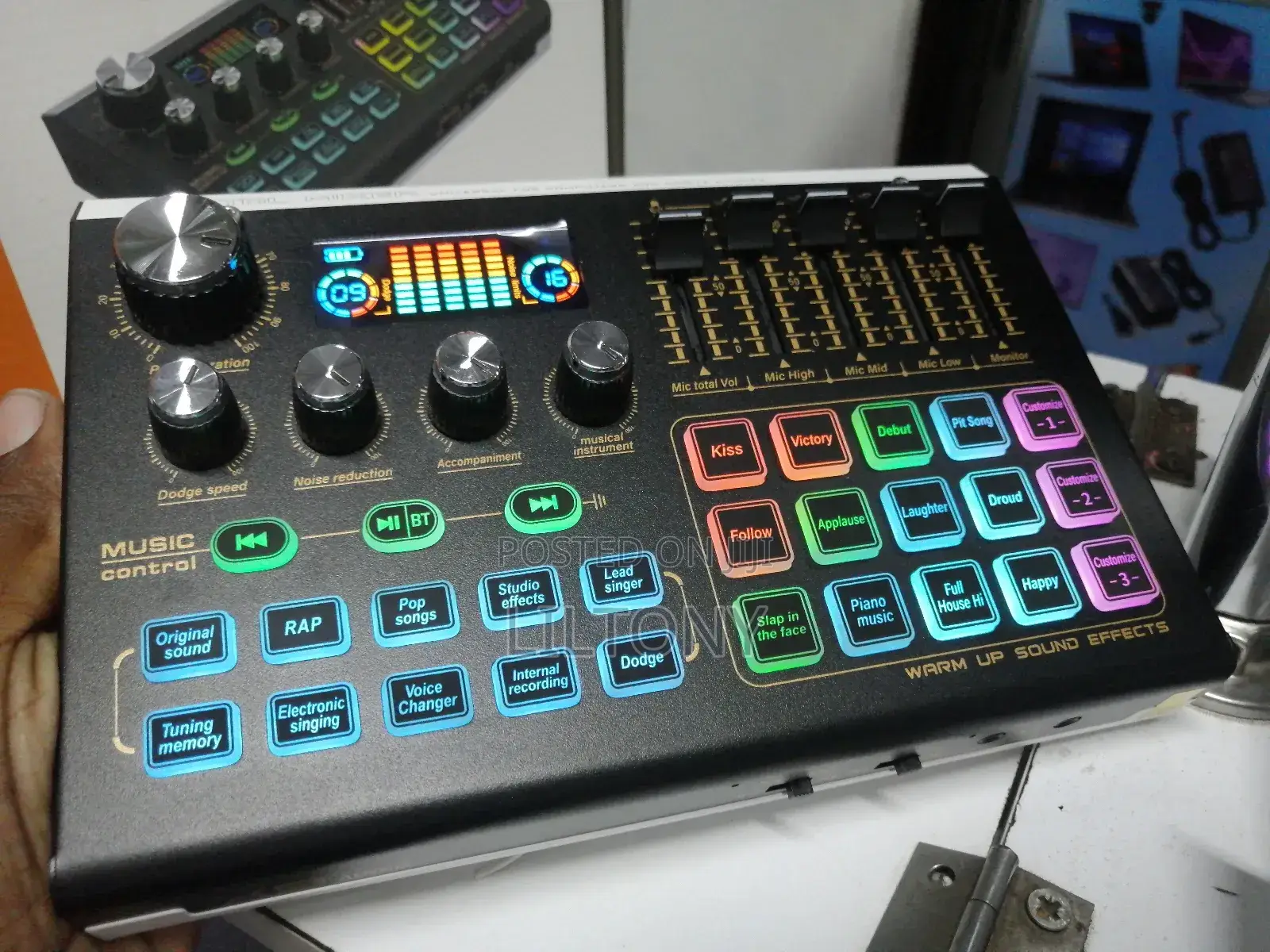 Proffessional Digital Mixer Sound Card With XLR Port