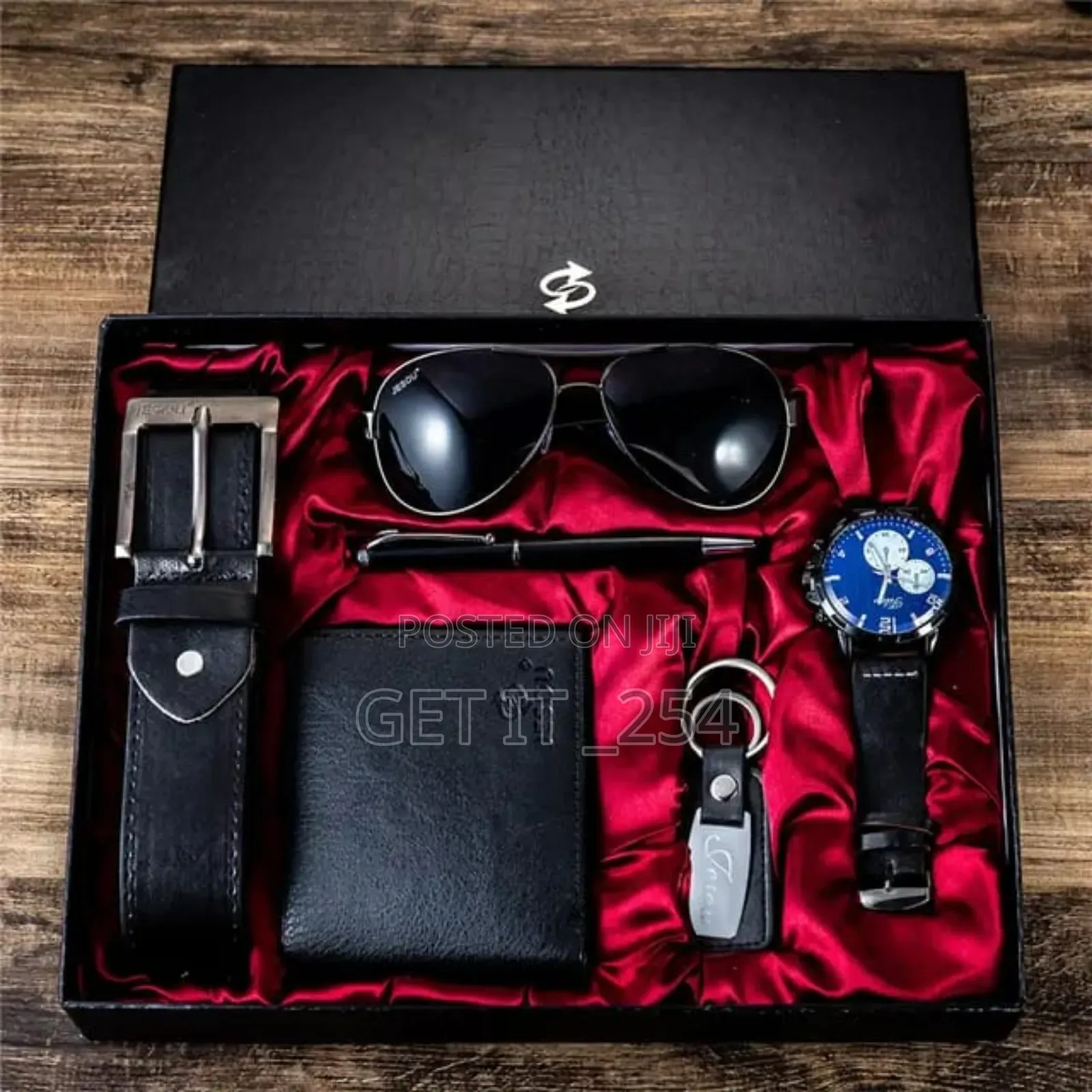 *Jesou Men's Gift Set Exquisite*
 6pc Set
Watch 
Wallet