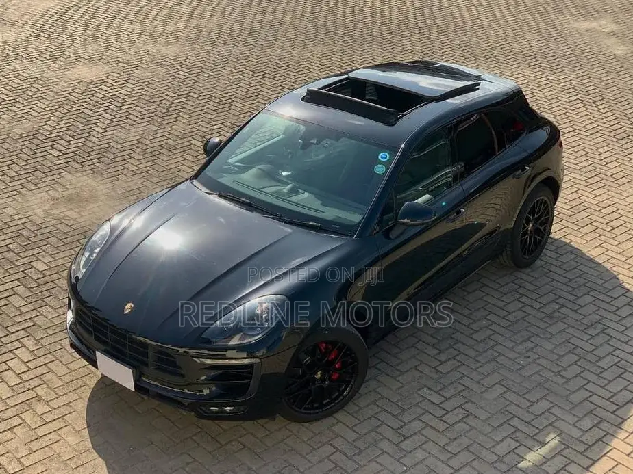 Porsche Macan GTS 2017 Black