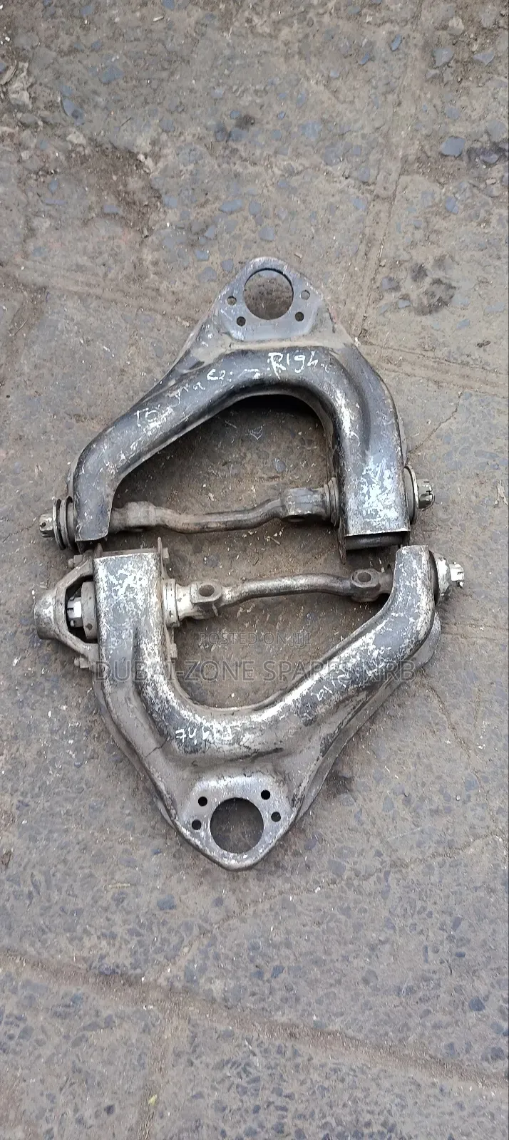 Upper Control Arms Townace 2wd.