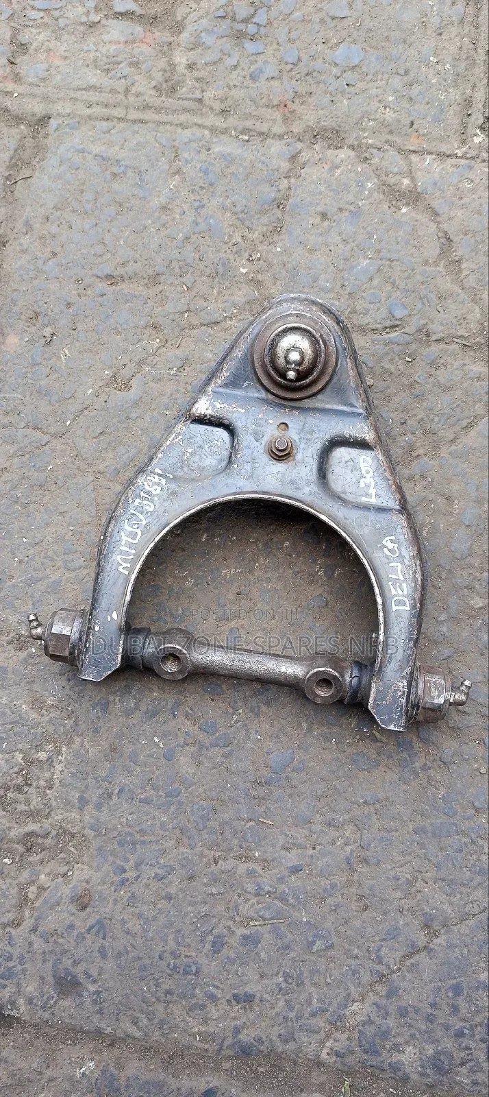 Upper Control Arms Delica L300.