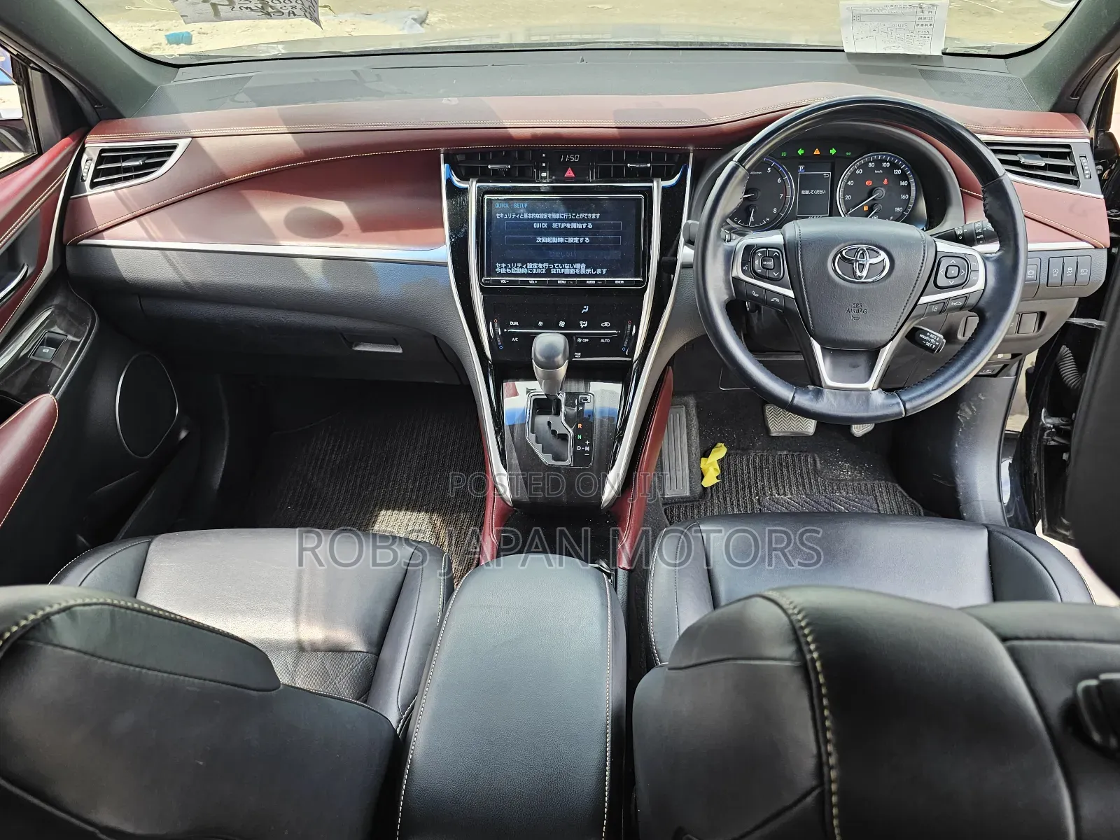 Toyota Harrier 2.0 2017 Black