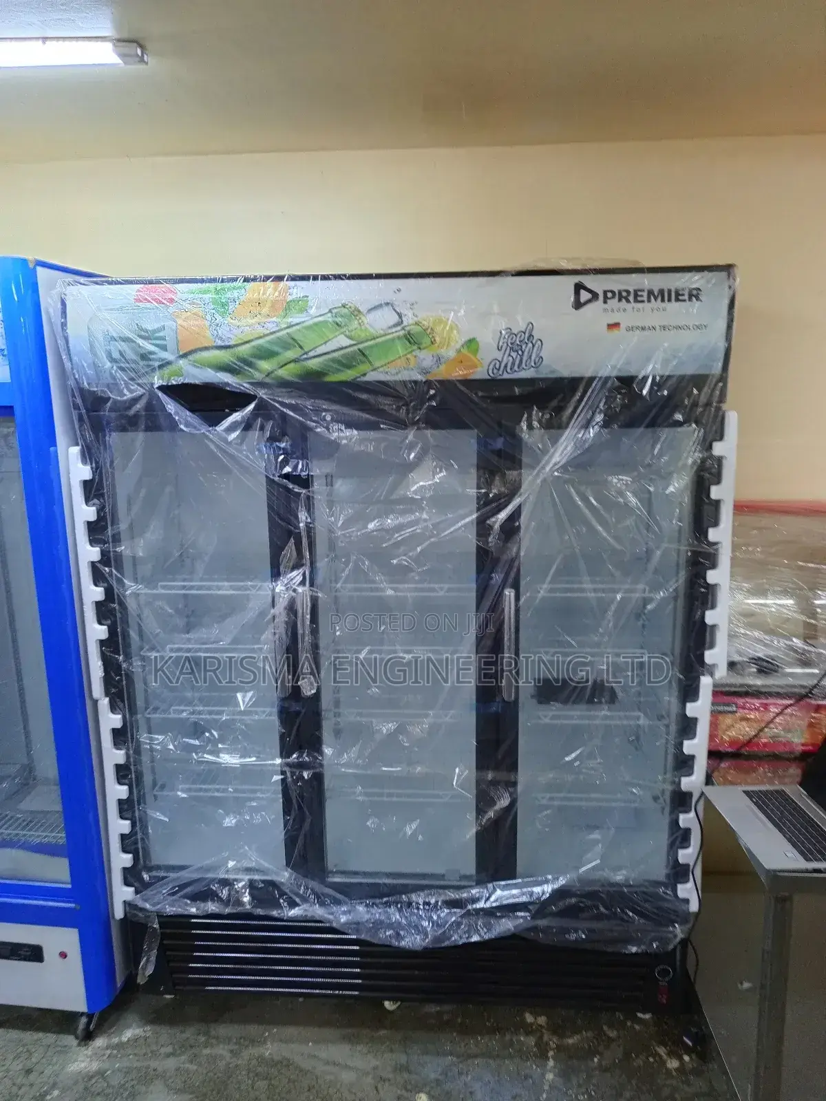 Vertical 3 Door Showcase Chiller