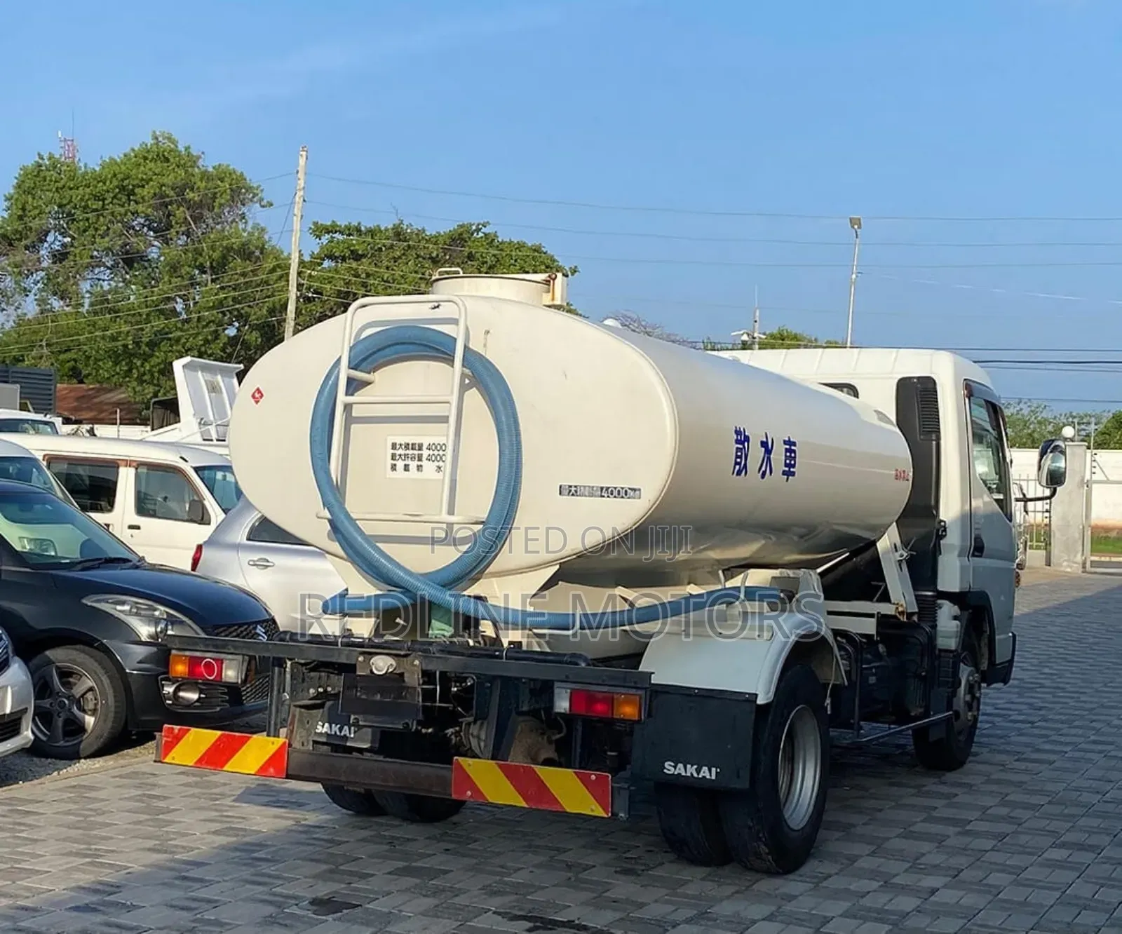 Mitsubishi Fuso Tank Truck