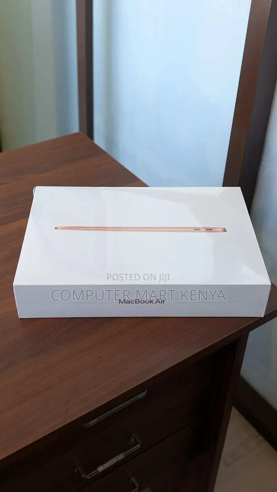 New Laptop Apple MacBook Air 8GB Apple M1 SSD 256GB