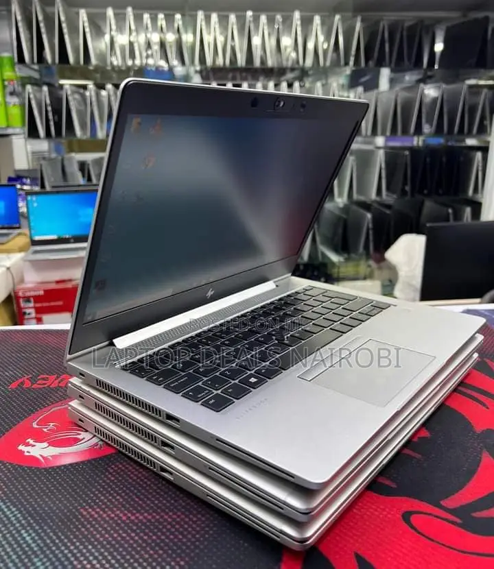 Laptop HP EliteBook 735 G5 16GB AMD Ryzen 5 SSD 256GB