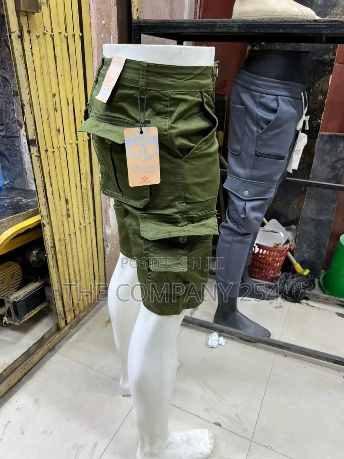 Designer Quality Men's Hard Cargo Klaki Side Pockets Short