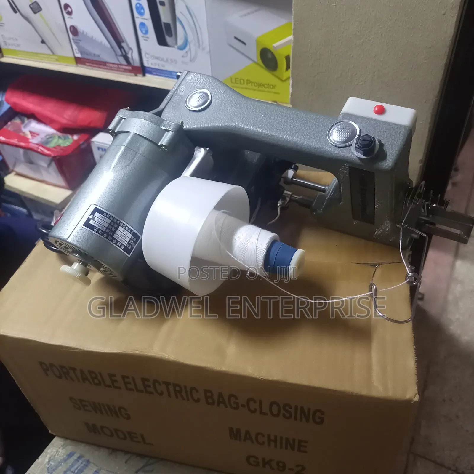 Portable Electric Bag Closer.Portable