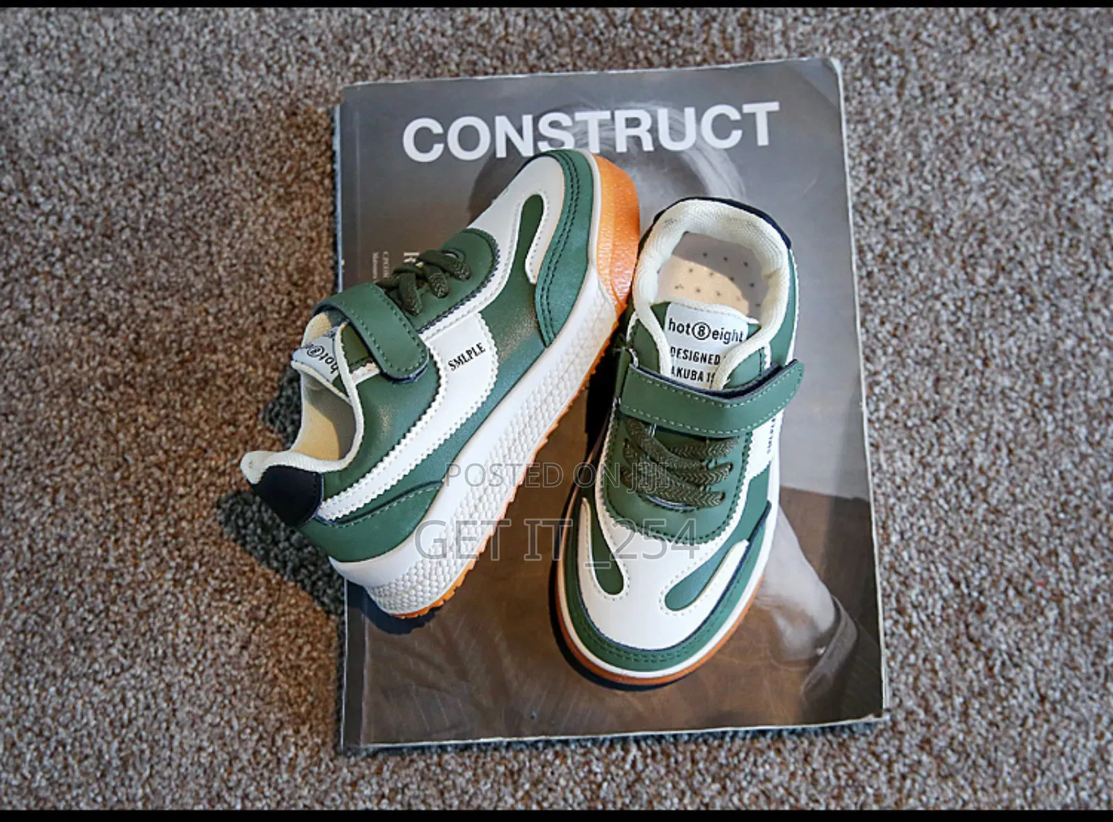Kid's Sneakers Size 28,35
Blue