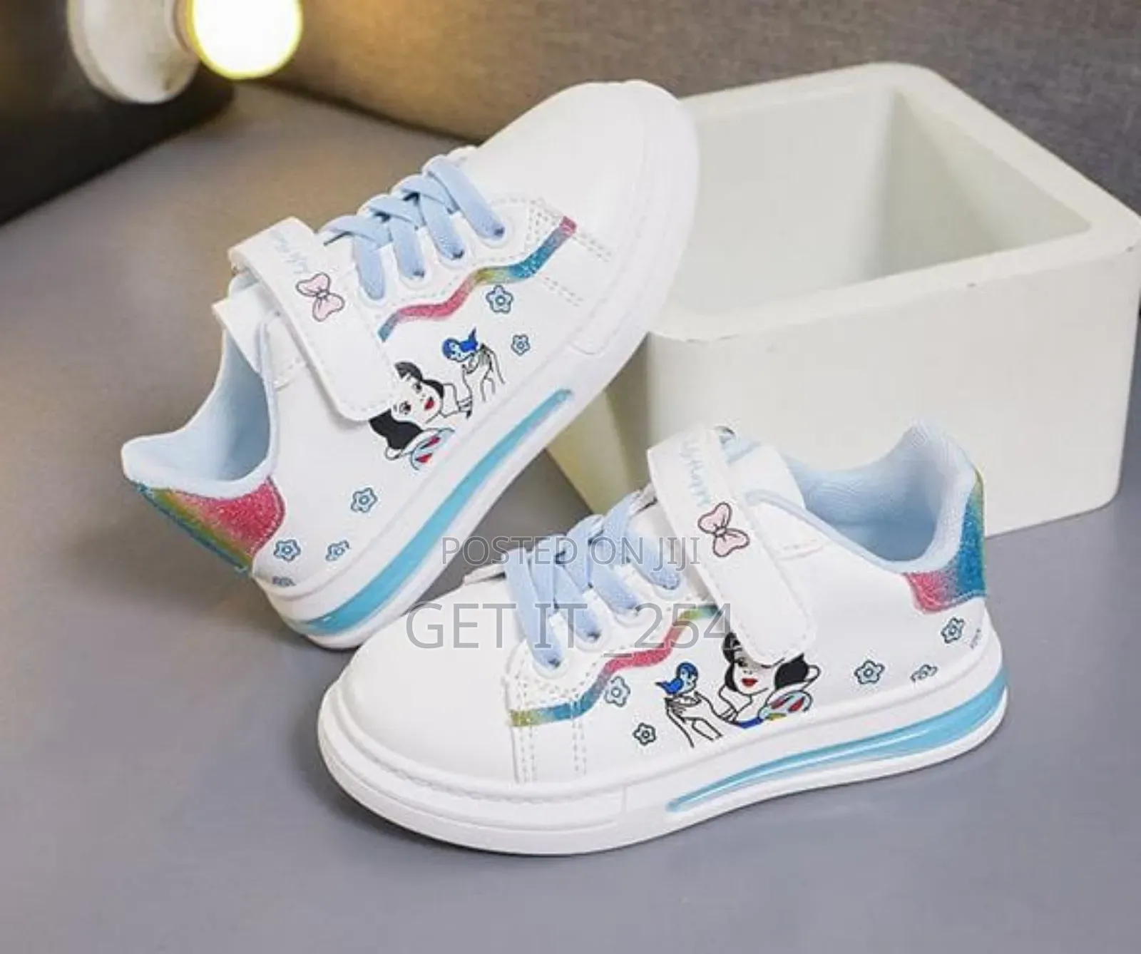 Girl's Stylish Sneakers 
Size: 26-37