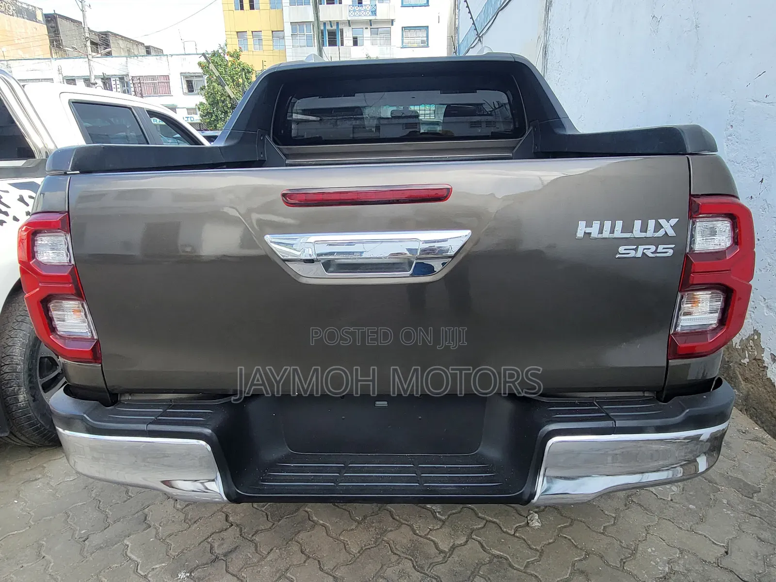Toyota Hilux 2017 Brown
