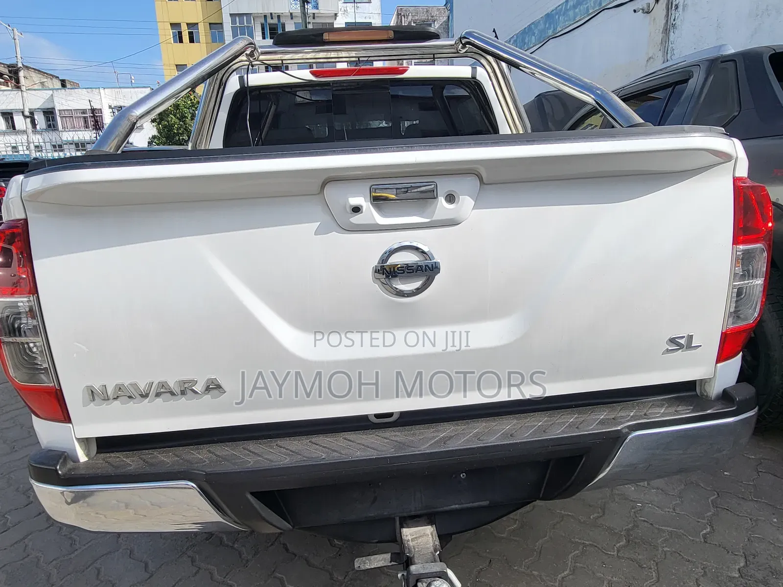 Nissan Navara 2017 White