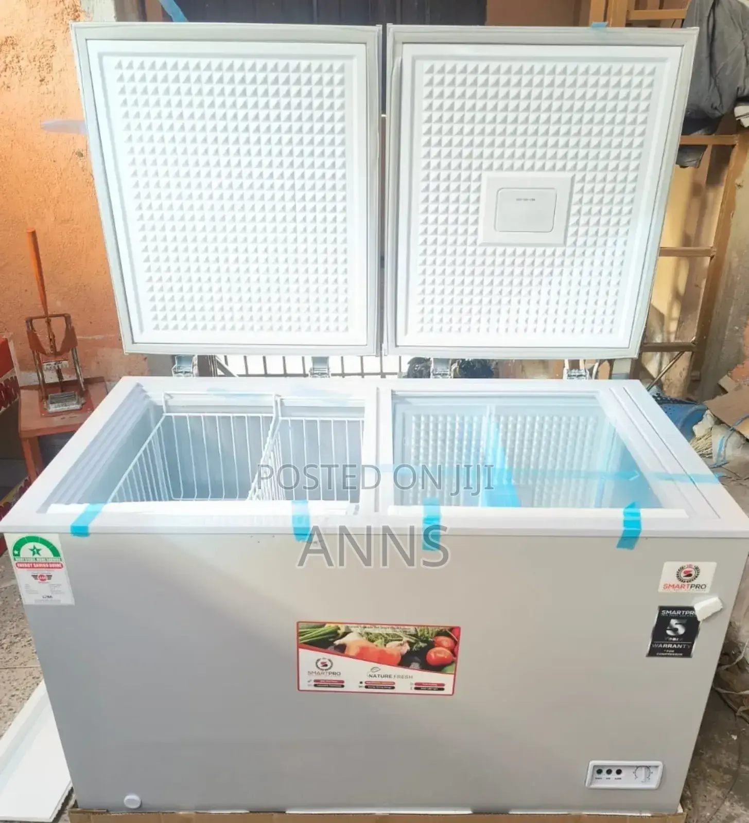 Roch 345litres Chest Freezer