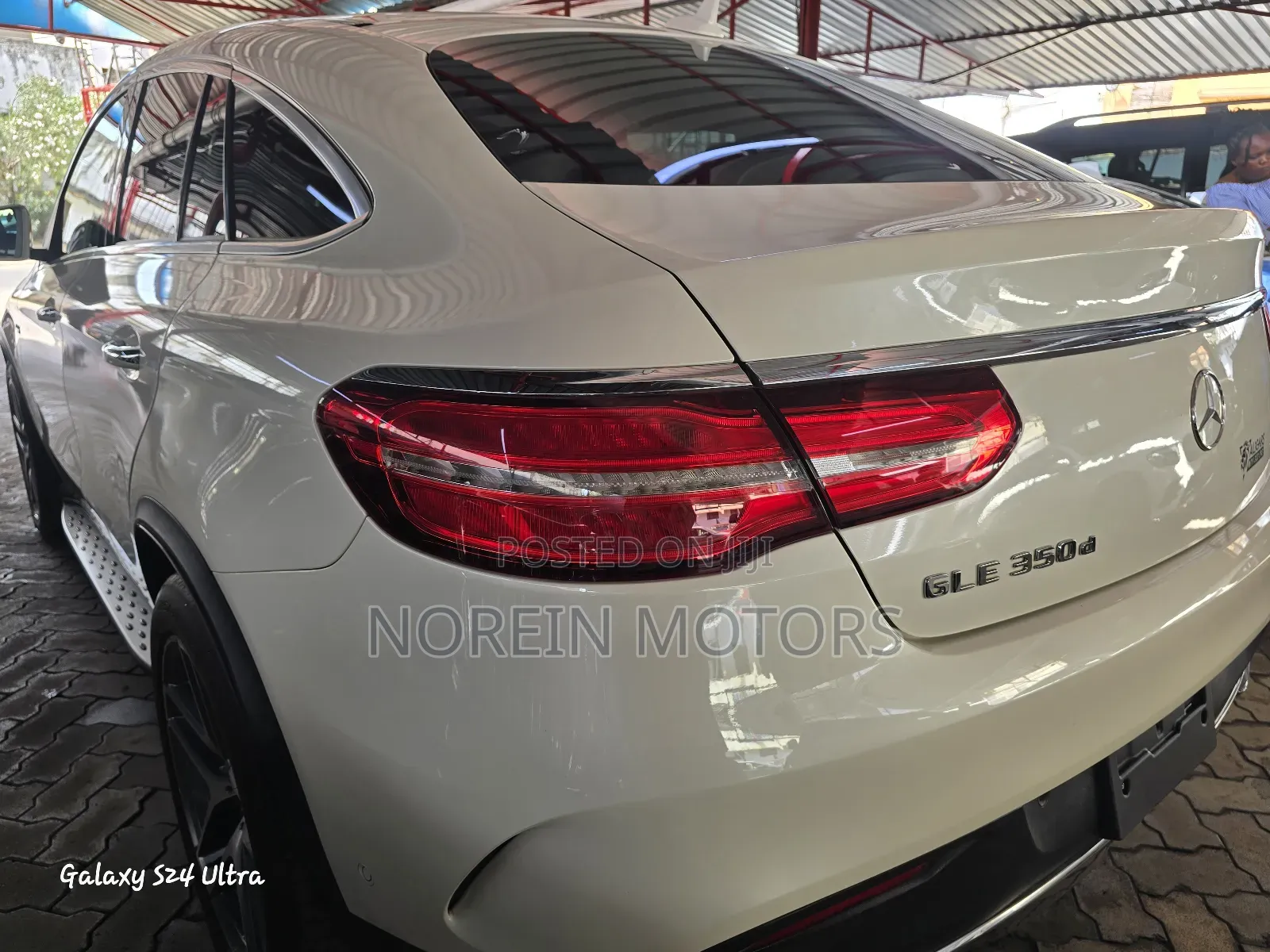Mercedes-Benz GLE-Class 2020 Off white