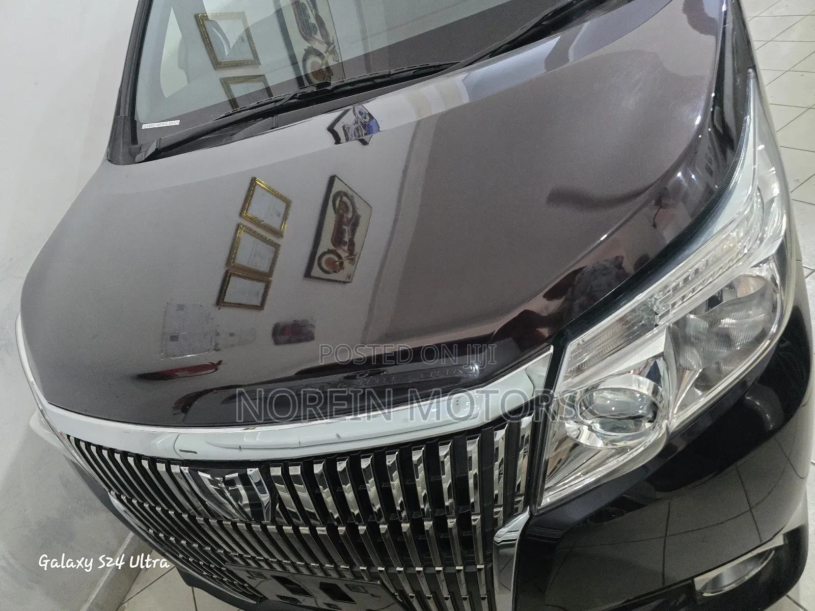 Toyota Esquire 2018 Purple
