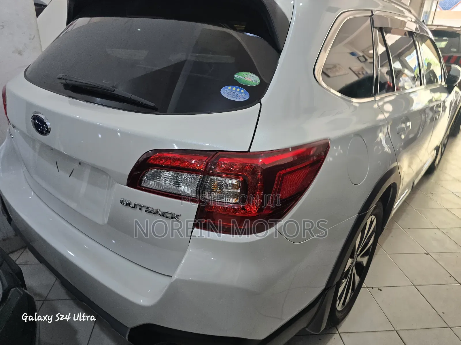 Subaru Outback 2018 Off white