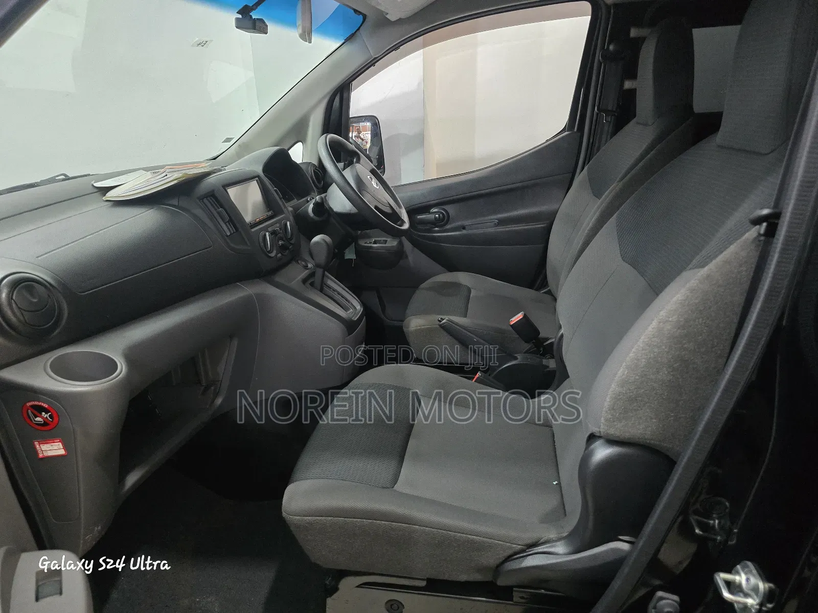 Nissan NV200 2017 Black