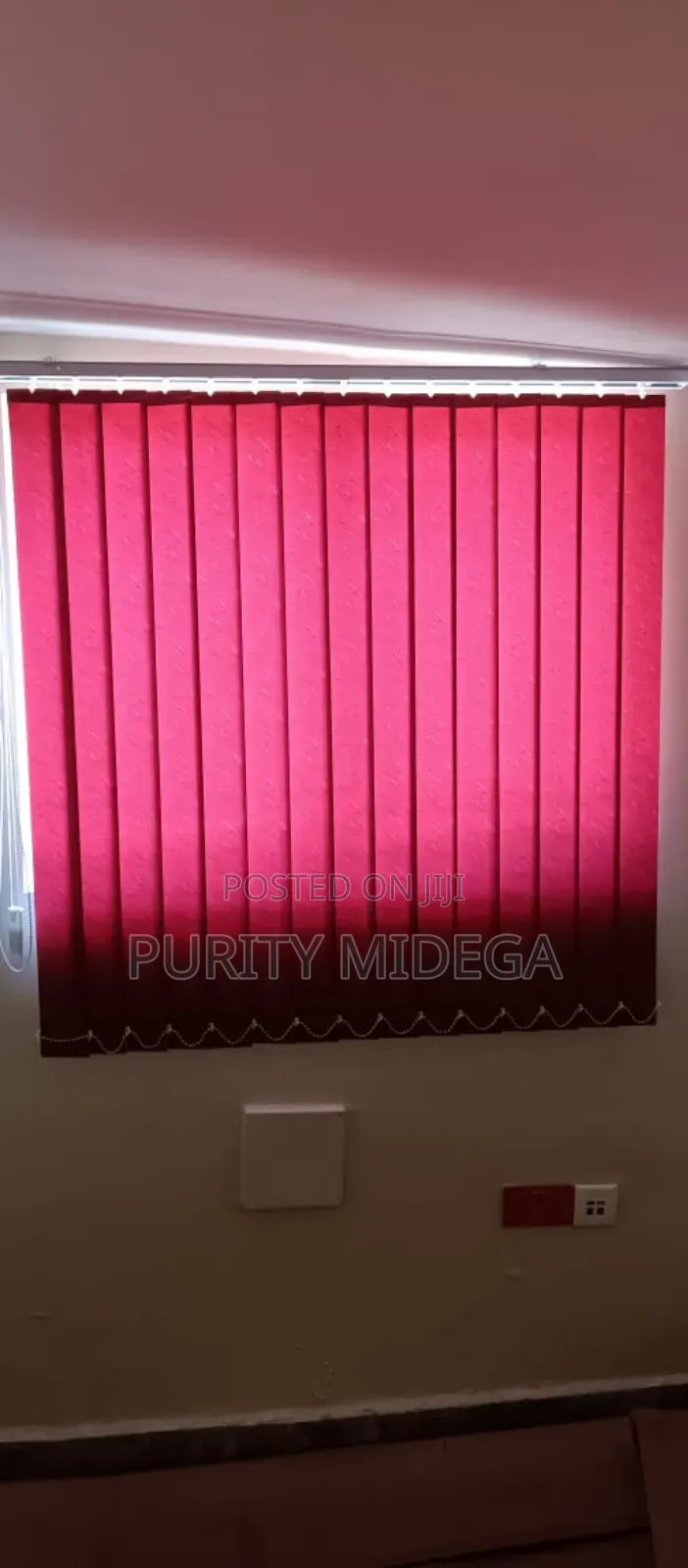 Window Blinds Vertical Blinds for Office Spaces