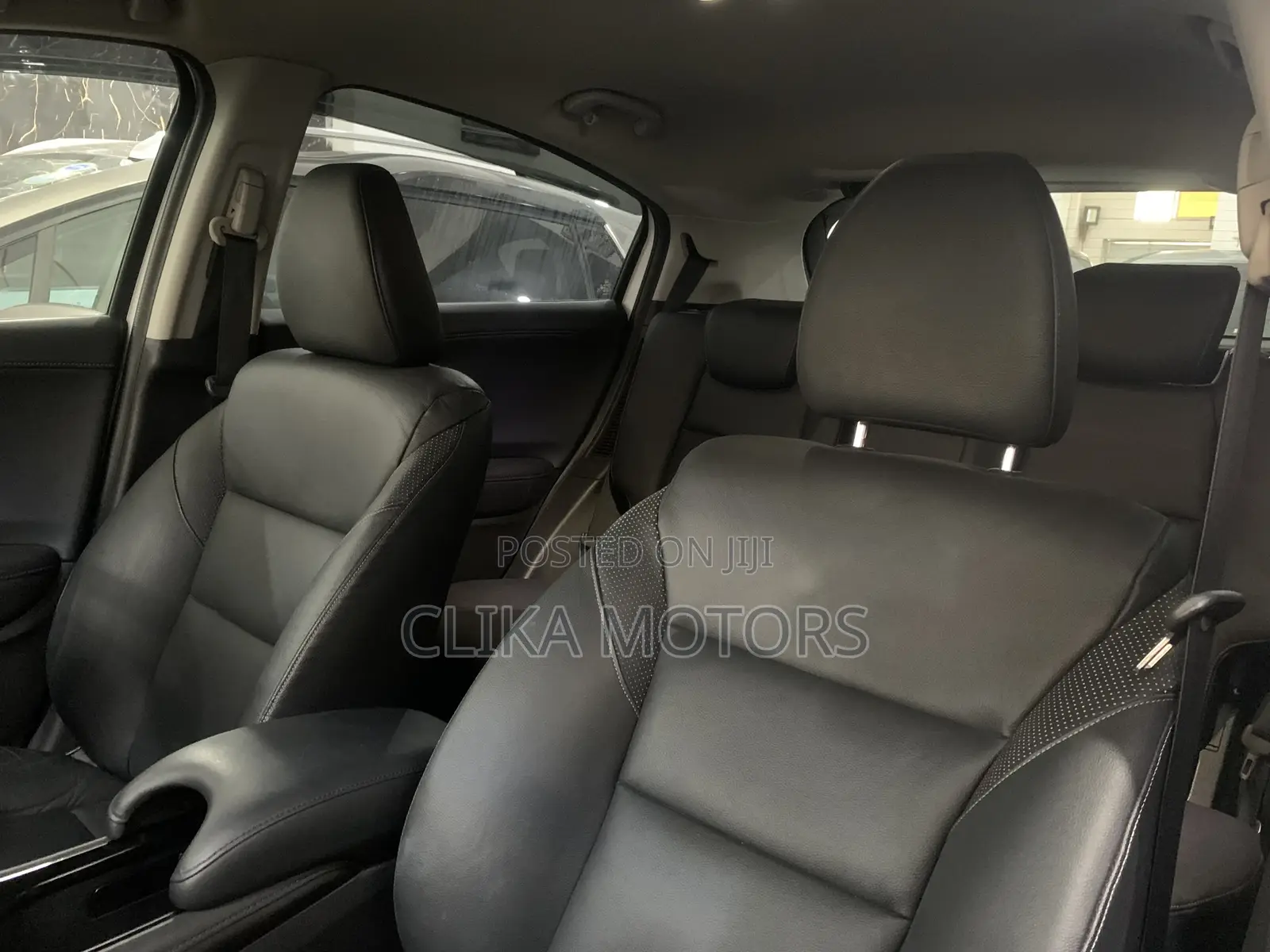 Honda Vezel 1.5 Hybrid 2WD 2017 Pearl
