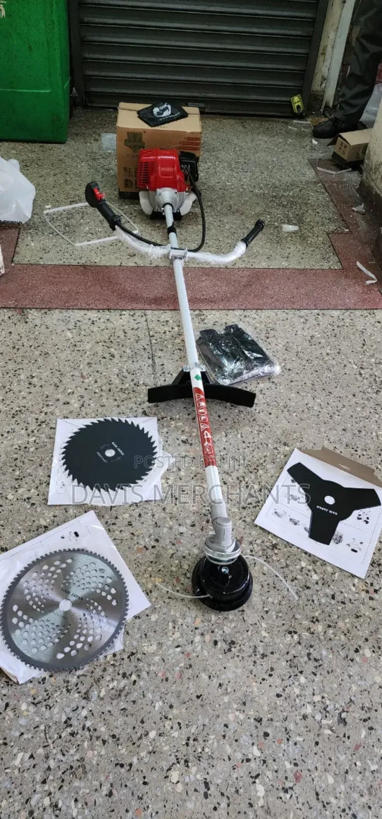 High Quality Brush Cutter/Grass Cutter