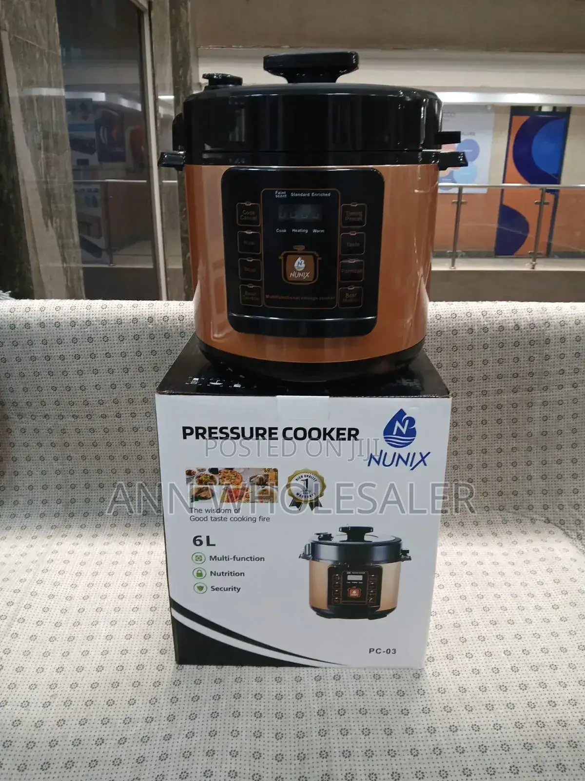 Nunix 6 Liters Pressure Cooker