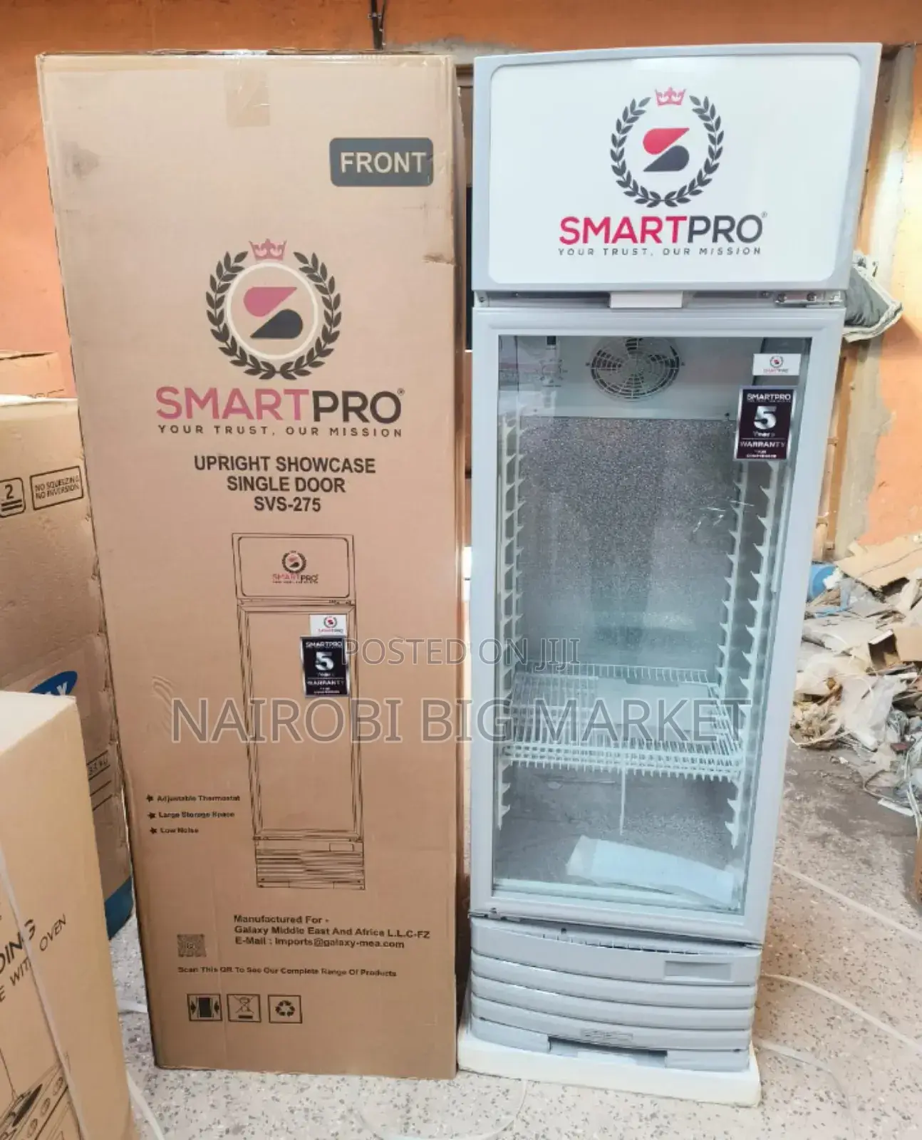 Smart Pro 209L Upright Showcase Display