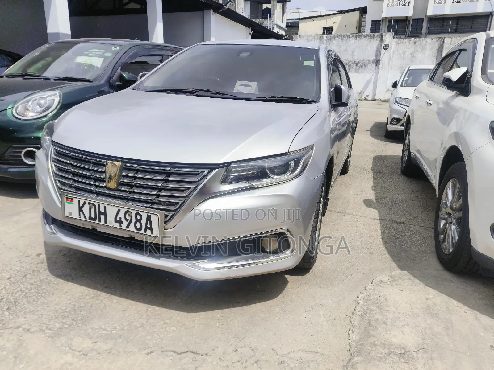 Toyota Premio 2016 Silver