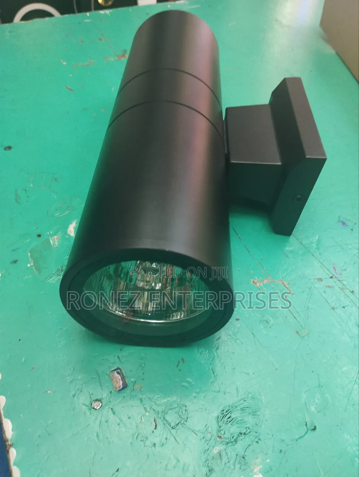 Both Sided Wall Bracket