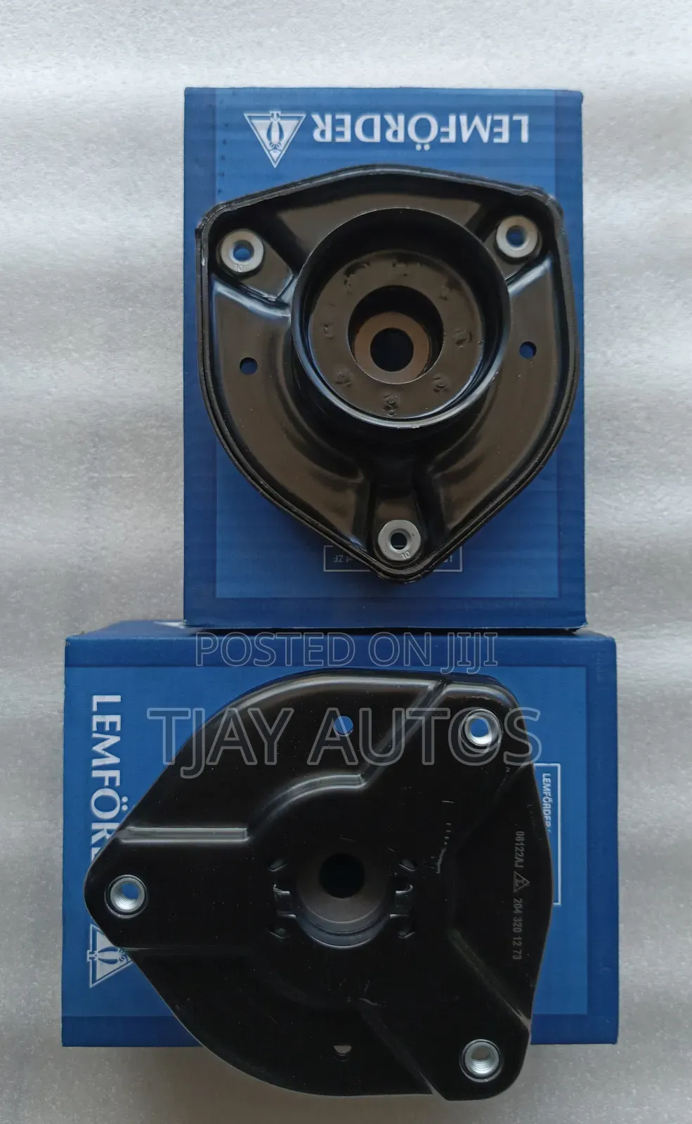 Mercedes Benz
Front Strut Mounts Shock Bushing 2043201273