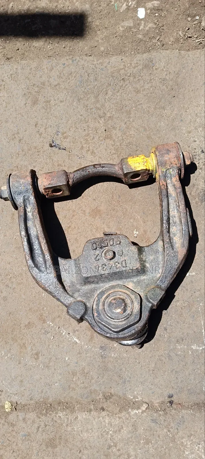 Upper Control Arms Isuzu Elfu.
