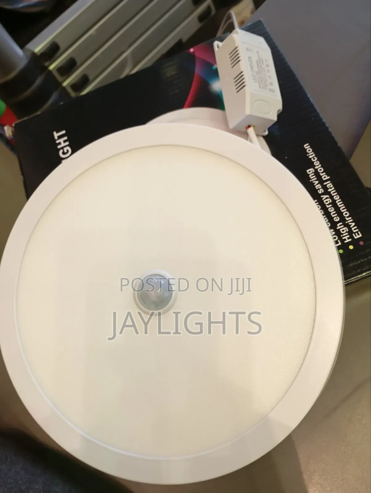 Surface Mounted Round Led Ceiling Lamp With Motion Sensor