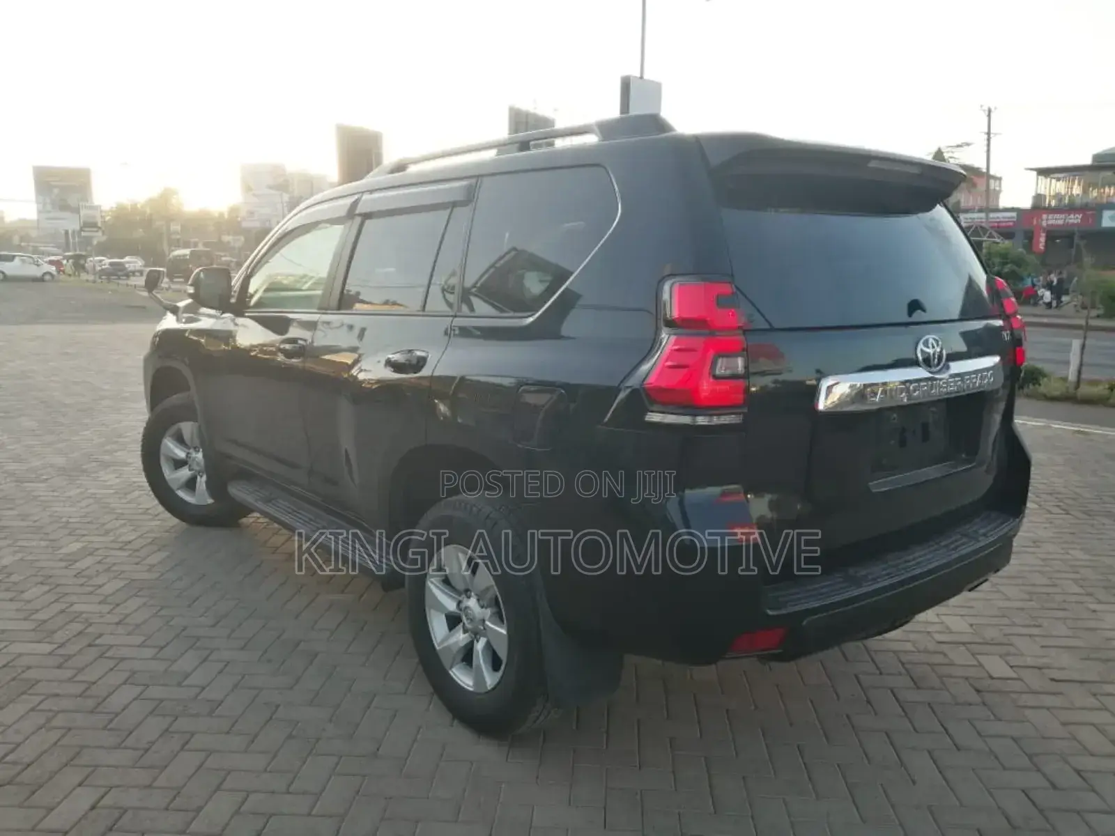 Toyota Land Cruiser Prado 2.8 2018 Black