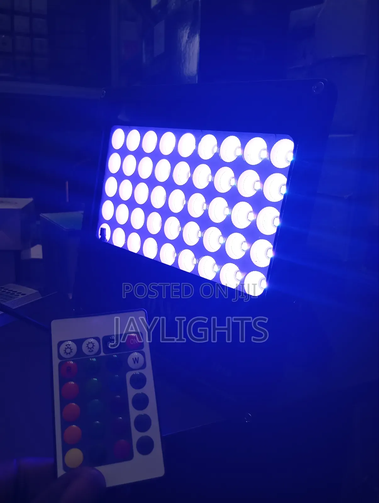 High Quality Smart Powered 30W RGB Floodlight