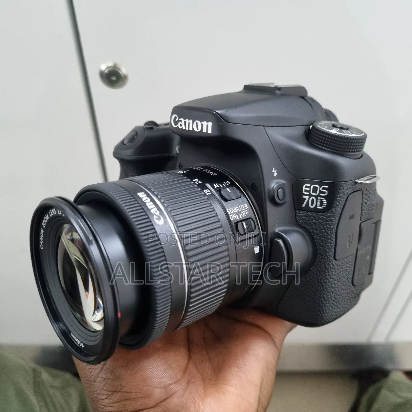 Canon EOS 70D DSLR Camera With 18-55mm