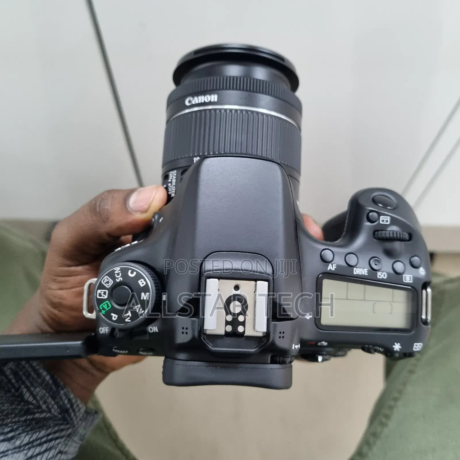 Canon EOS 70D DSLR Camera With 18-55mm