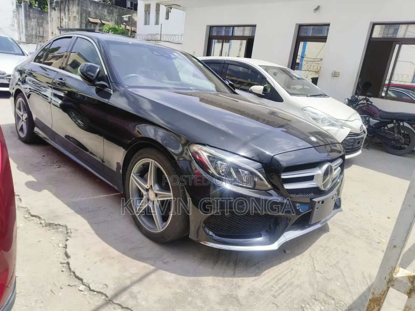 Mercedes-Benz C200 2018 Black