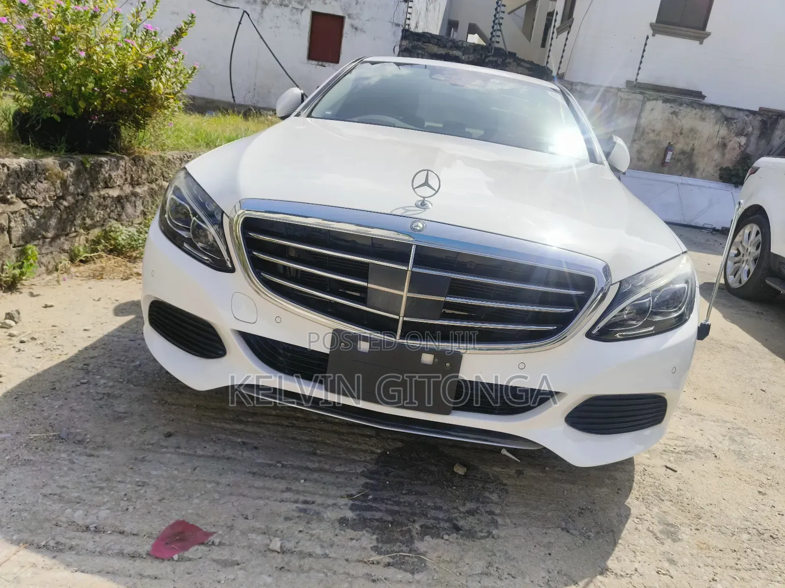 Mercedes-Benz C200 2018 White