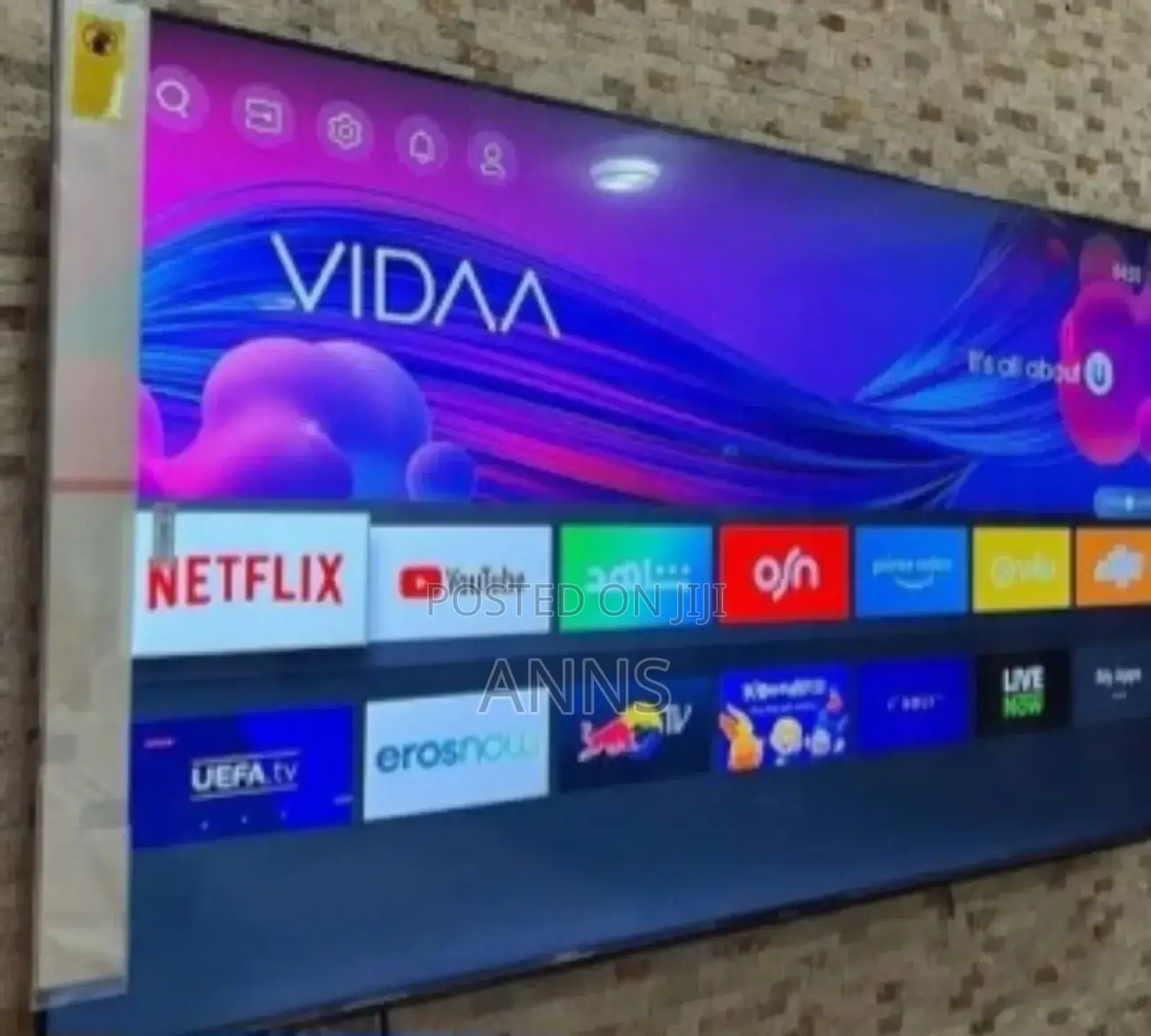 Hisense 55" ~ Smart Frameless Excellent Tv