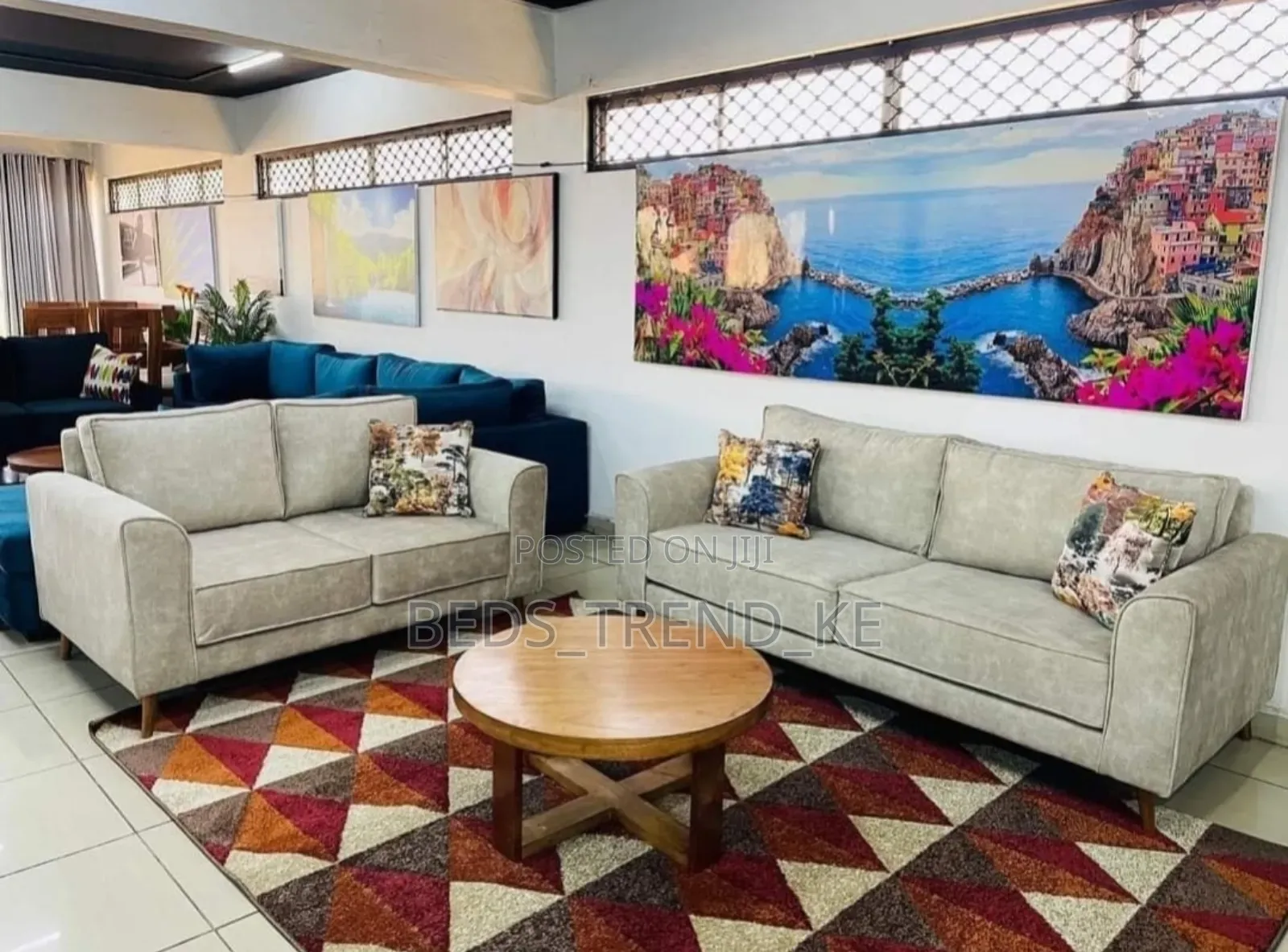 5 Seater Sofa for Sale.