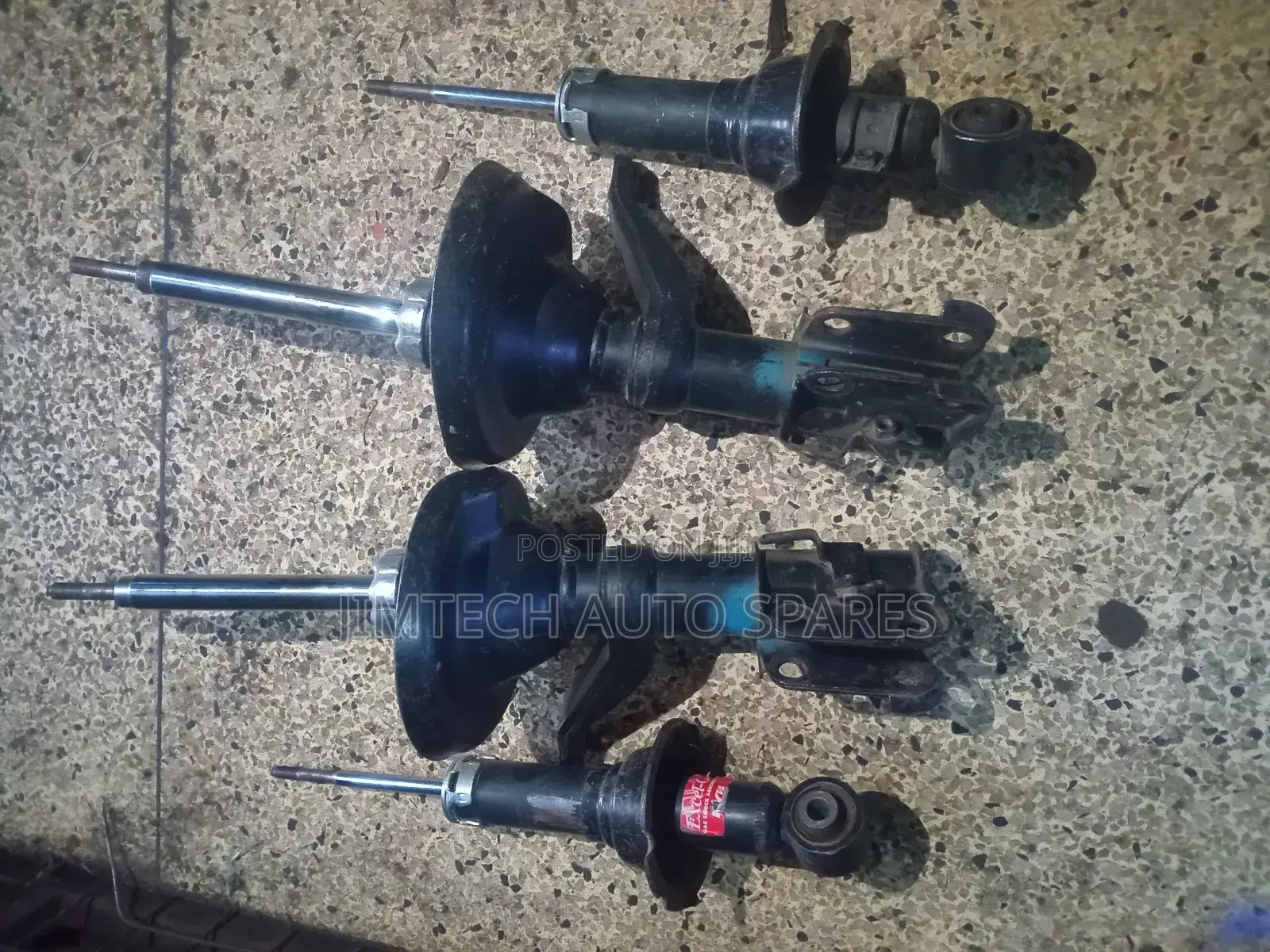 Honda CRV RD7 Shocks