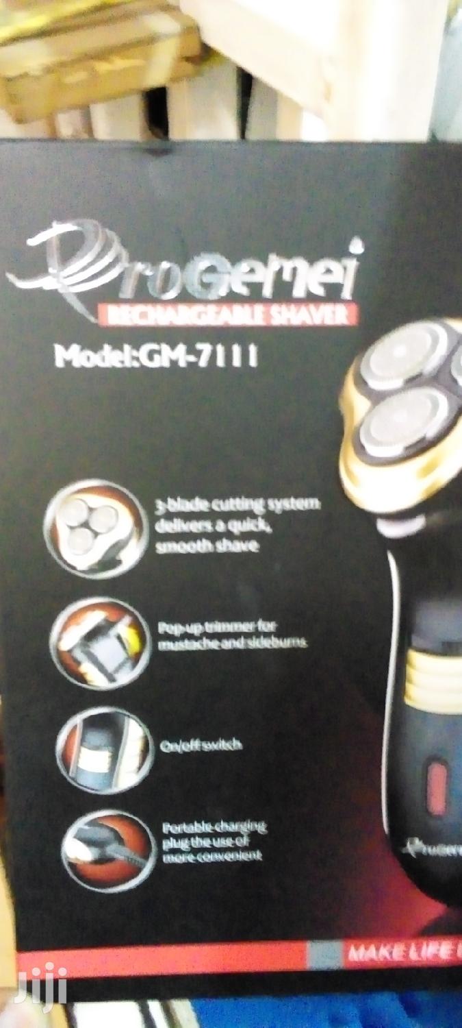 Progemei Rechargeable Shaver