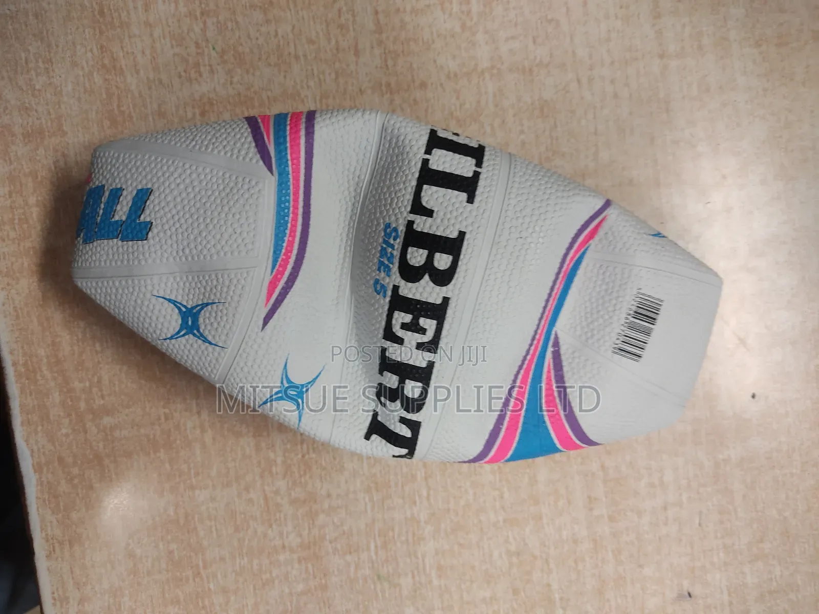 Gilbert Rubber Netball With Grip