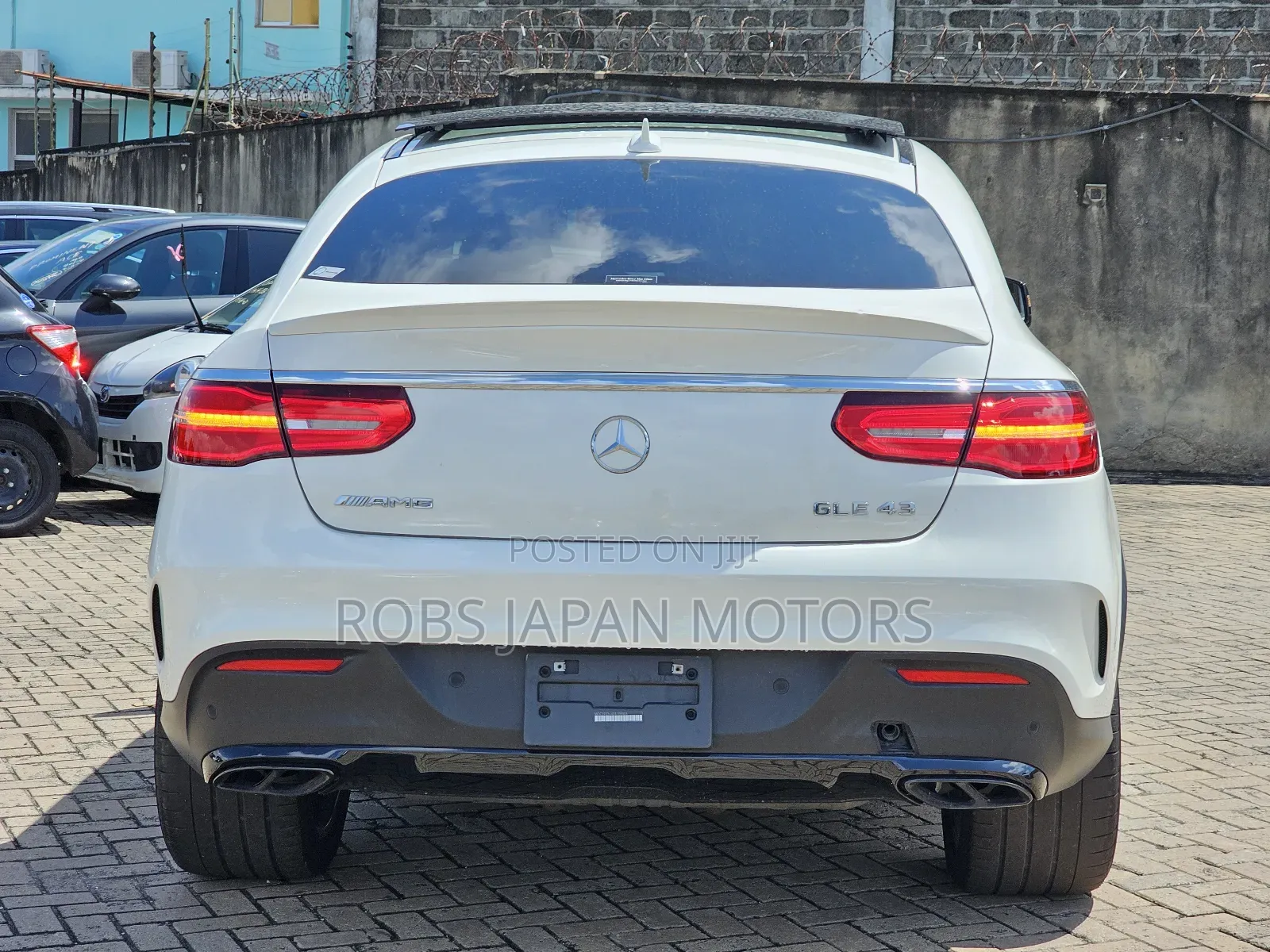 Mercedes-Benz GLE-Class AMG GLE 43 4MATIC 2018 Pearl