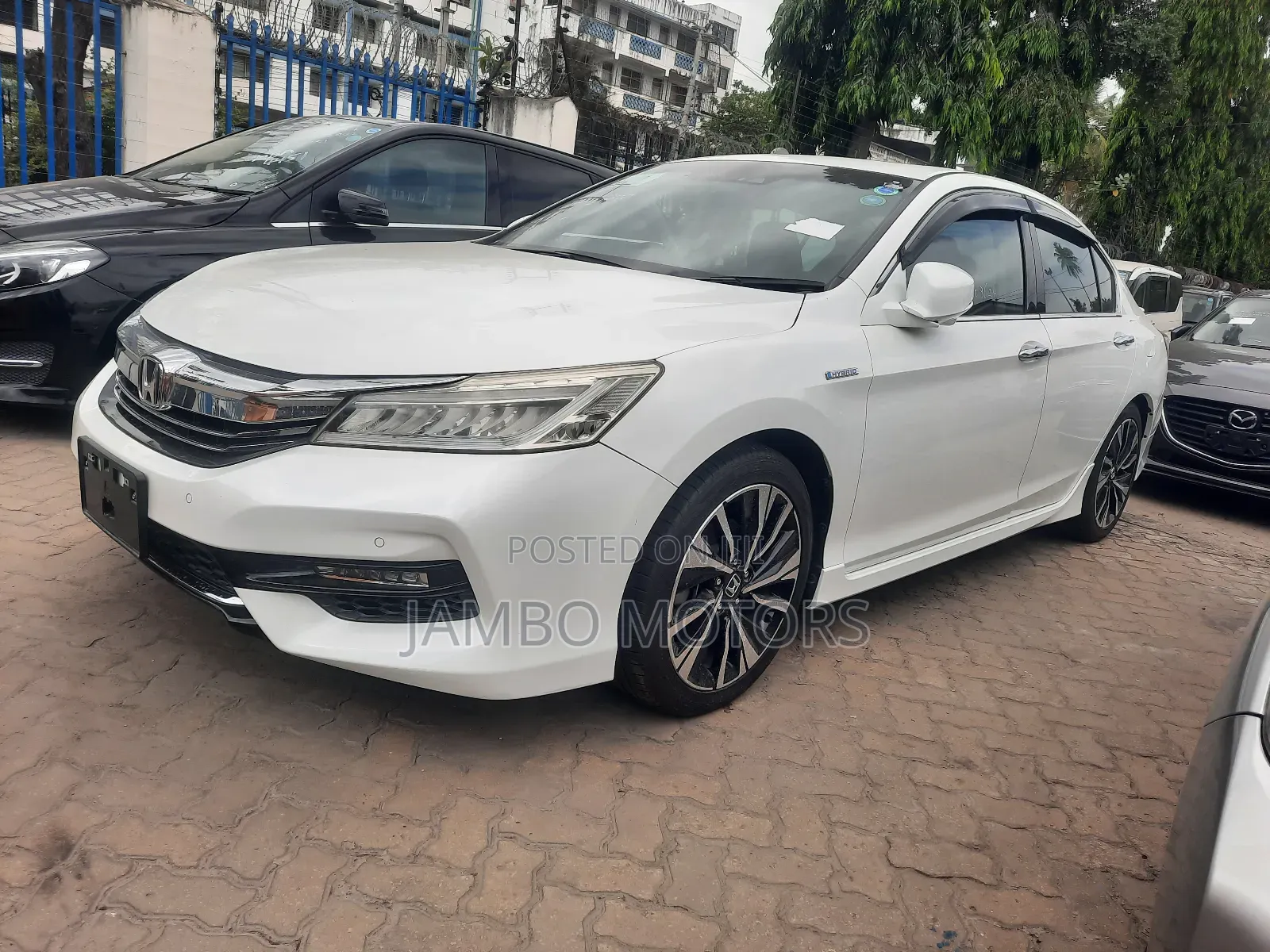 Honda Accord EX-L 2.0T 2018 White