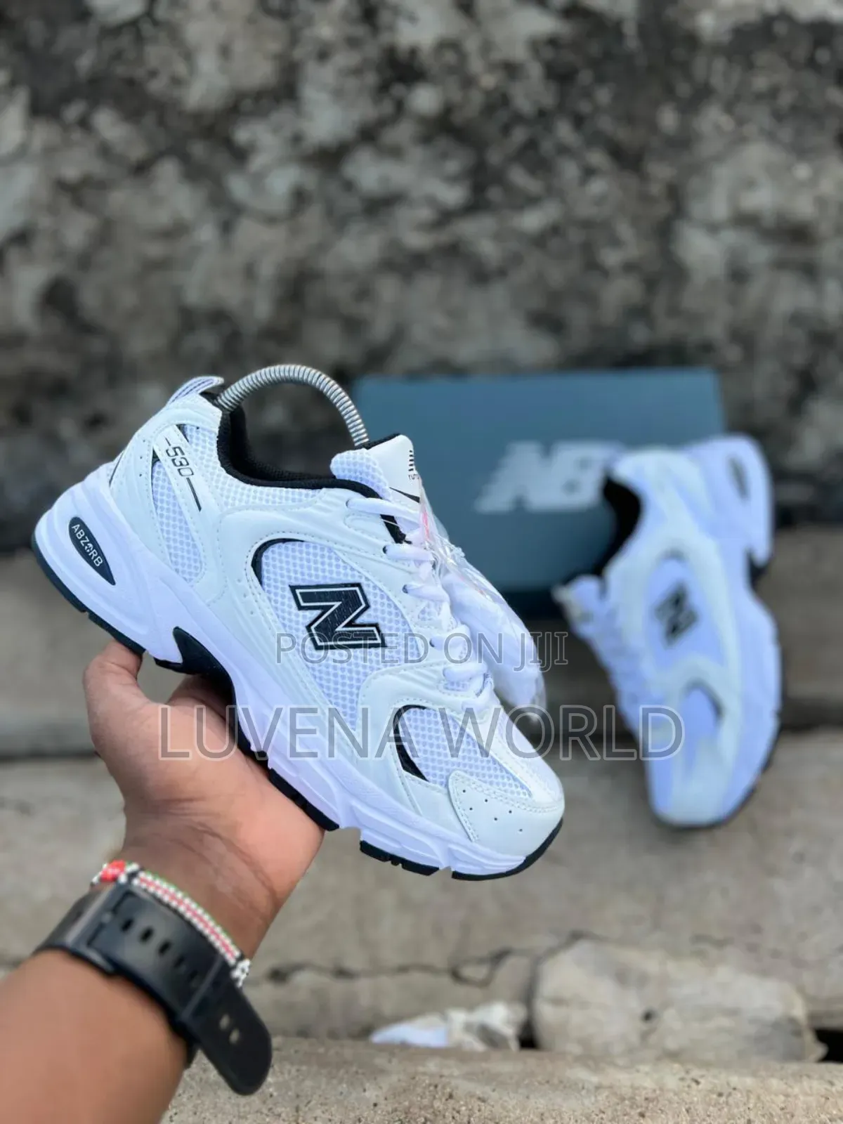 Unisex NB 530