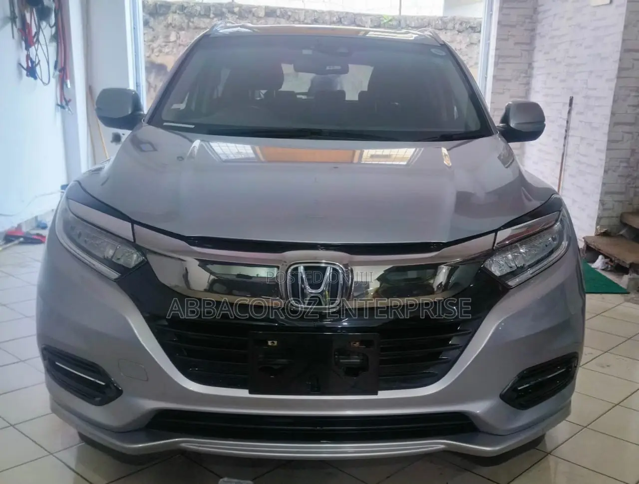 Honda Vezel 1.5 Hybrid 2WD 2018 Silver